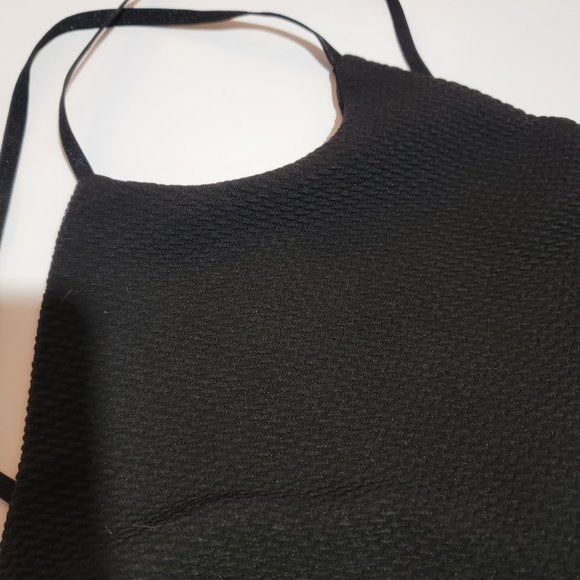 Black Revamped By Sirens Textured Halter Neck Top Crop Top Slim Fit Size XS - Picture 3 of 9